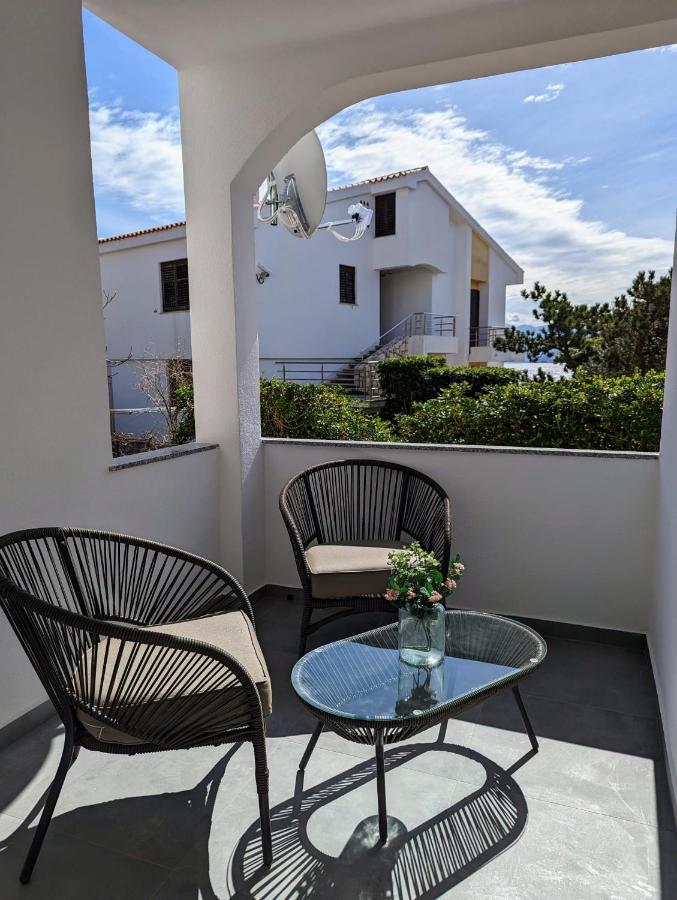 Kricin Sea Apartment Baska  Exterior photo